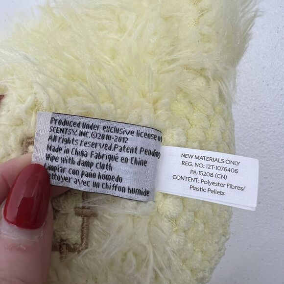 Scentsy Buddy Wellington Duck Lovey Plush Disney Pooh 100 Acre Wood Scent Pak - Picture 10 of 15